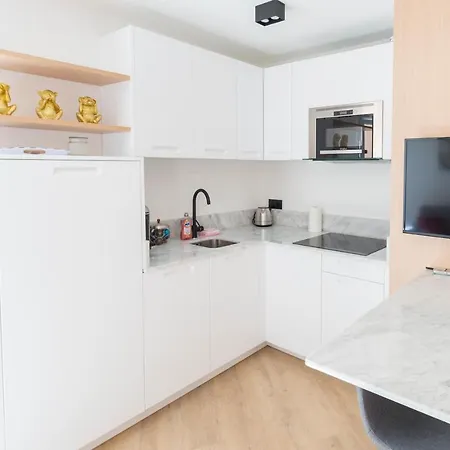 Renaissance - Monaco - 2 Pieces - Parking Apartment Beausoleil